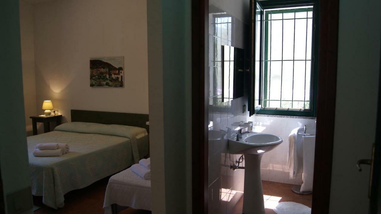Le Sughere Farm stay